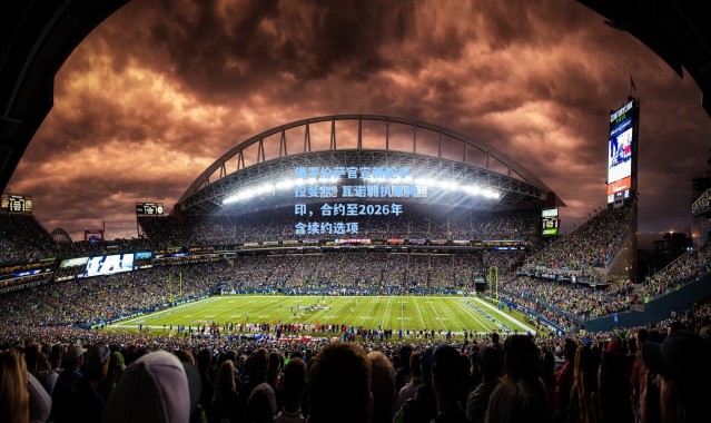 佛罗伦萨官宣新舵手，拉斐尔·瓦诺利执掌帅印，合约至2026年含续约选项