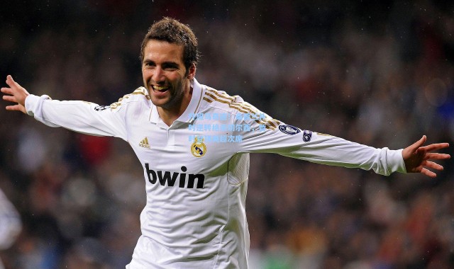 升班马奇迹！桑德兰补时逆转绝杀切尔西，暂时登顶英超次席